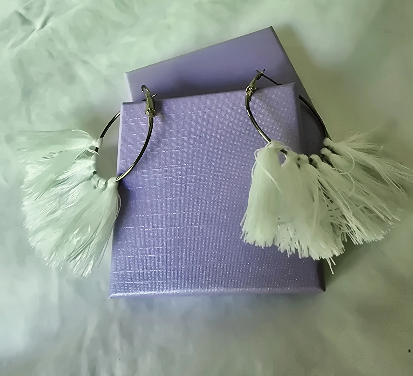 White Tassel Hoop Earrings with Box - photo 3