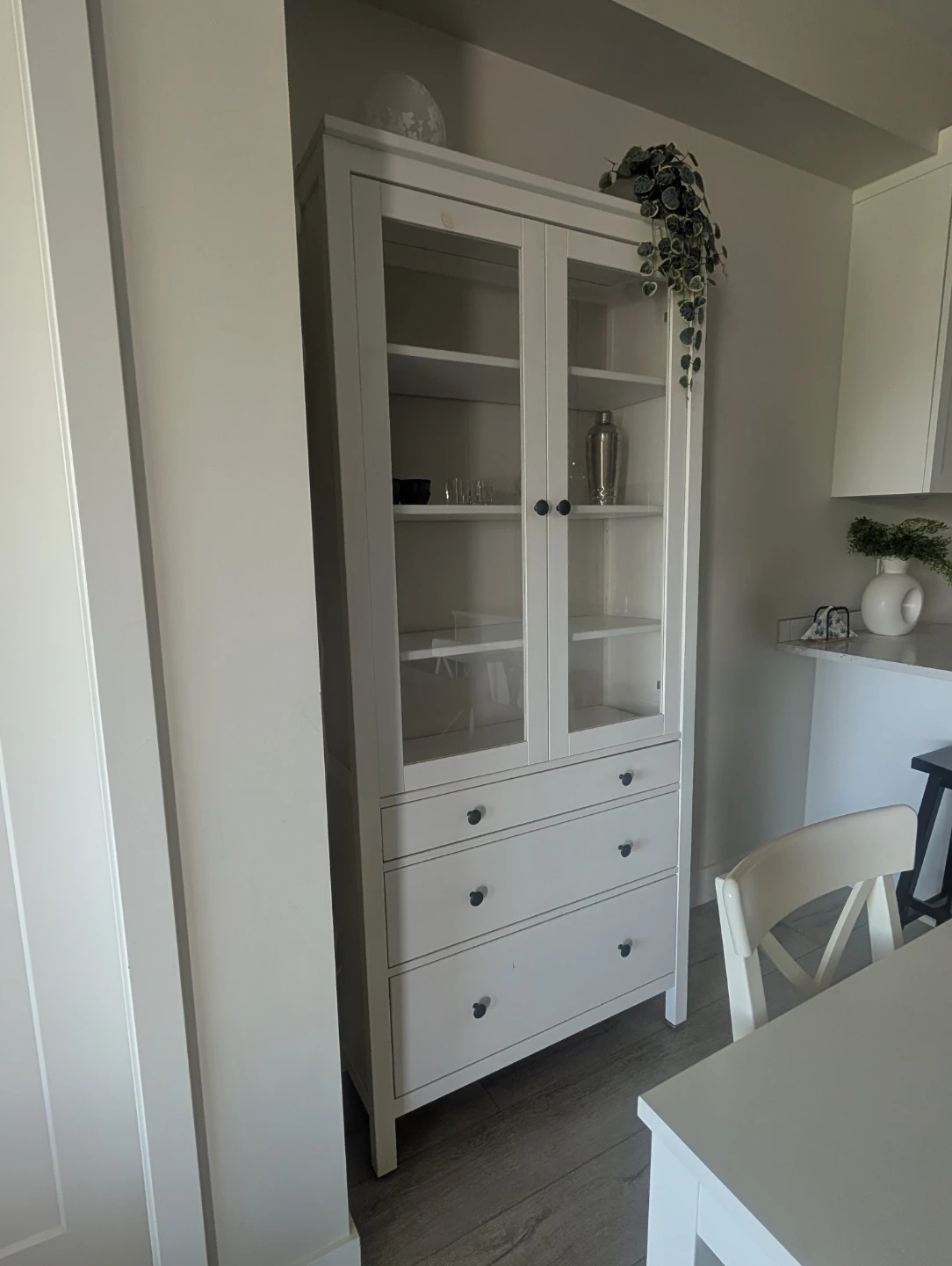 White Glass Door Cabinet with Drawers