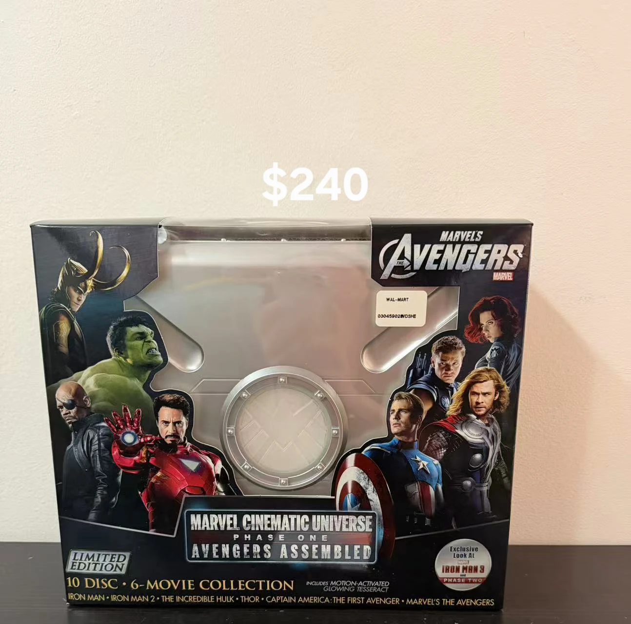 Marvel Avengers 10-Disc Blu-ray Limited Briefcase Tesseract