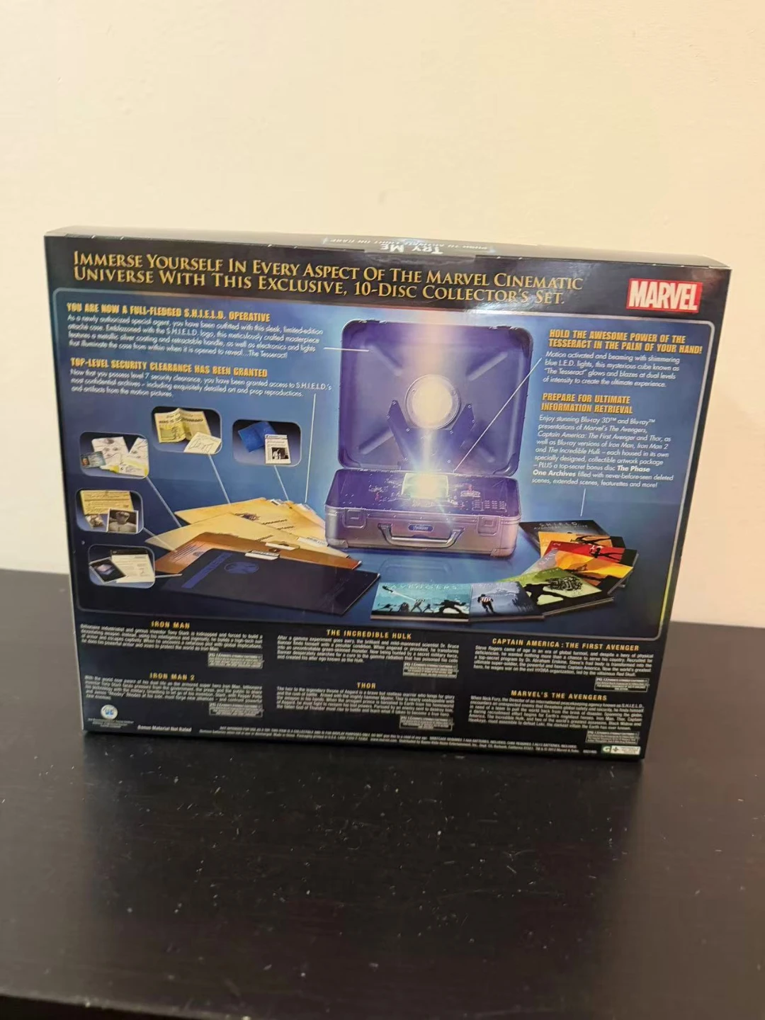 Marvel Avengers 10-Disc Blu-ray Limited Briefcase Tesseract - photo 4