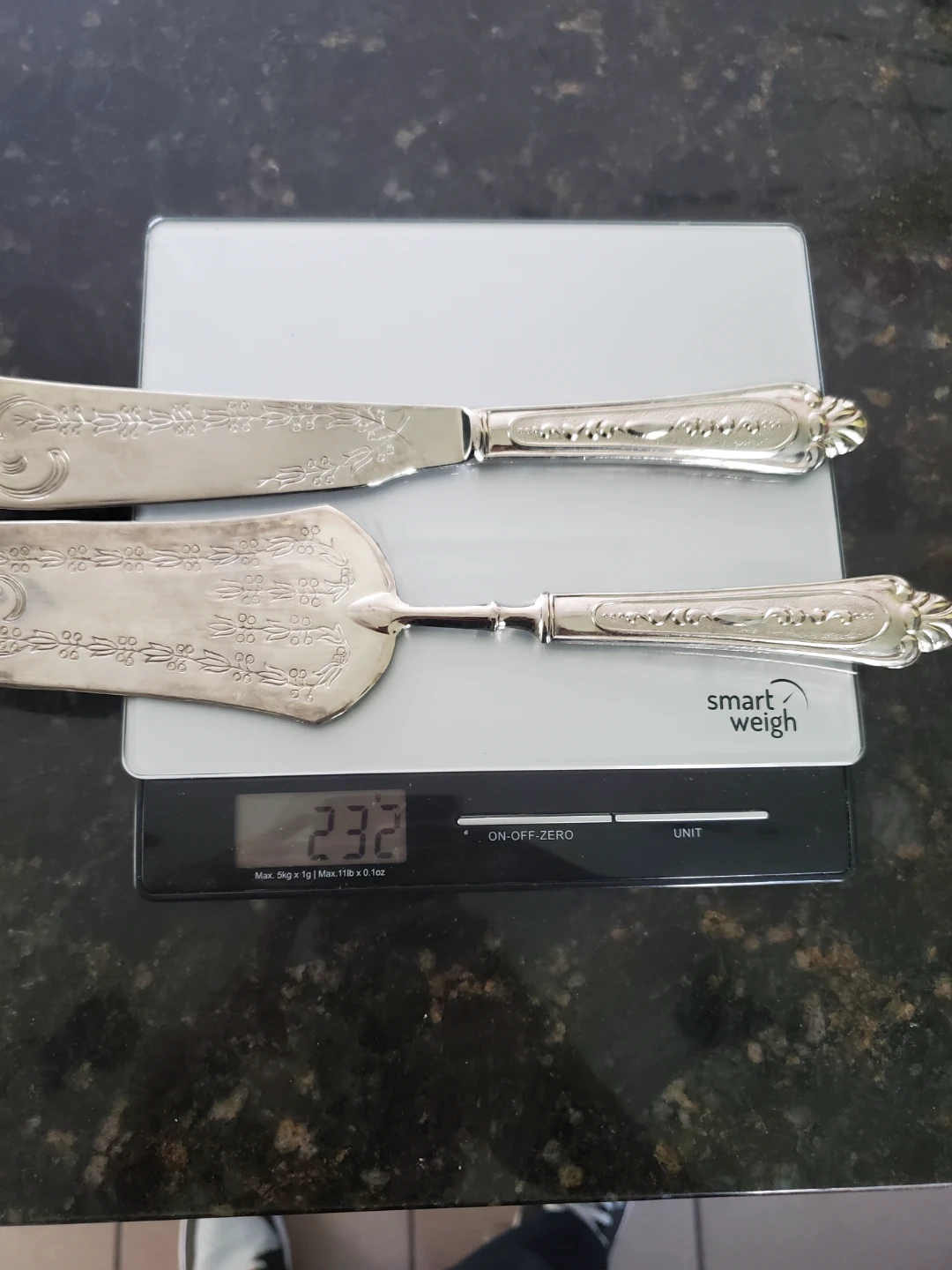 Vintage Silver-Plated Cake Server and Knife Set - photo 2
