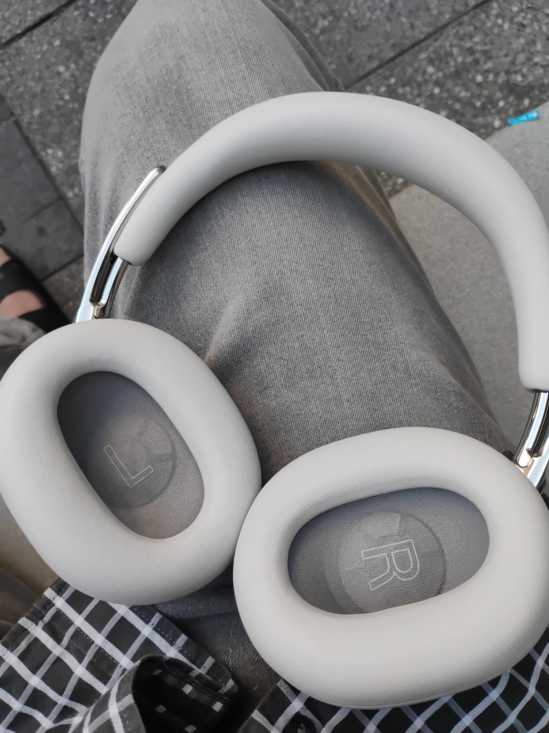 Sony WH-1000XM Collection Wireless Noise Cancelling Headphones - photo 2
