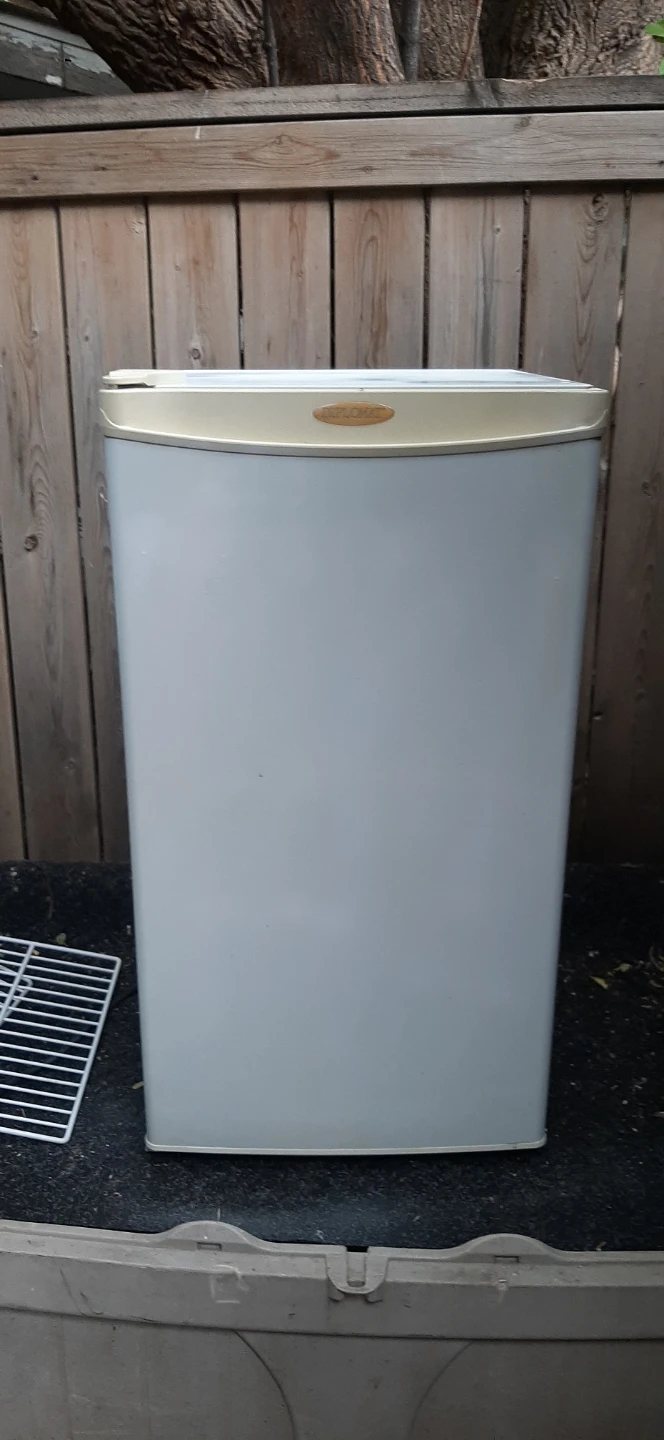 Compact Refrigerator