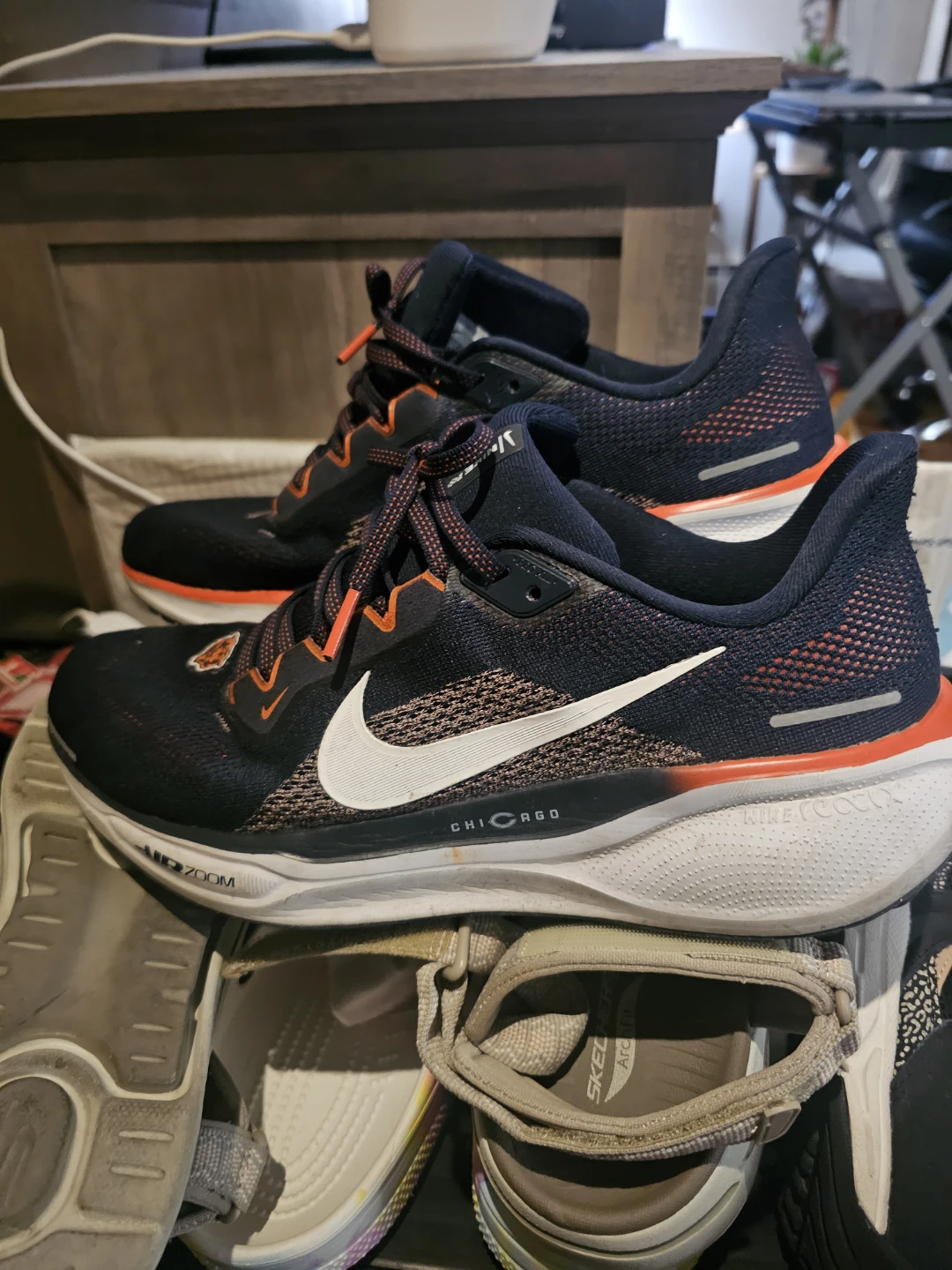 Nike Chicago Bears Running Shoes Men's Size 10.5 - photo 2