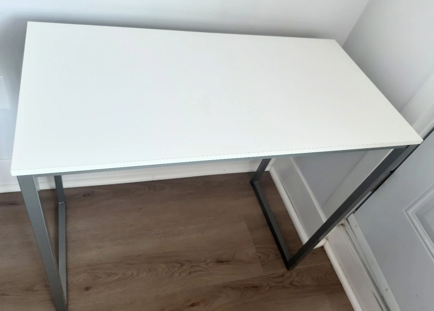 White Desk with Metal Legs - photo 2
