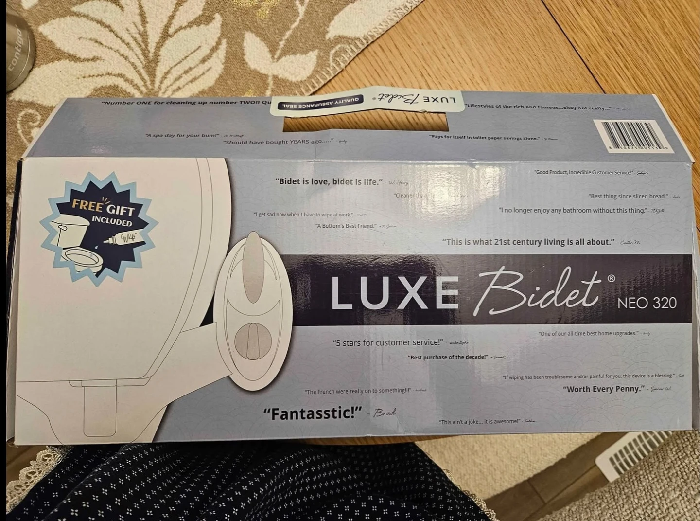 LUXE Bidet Neo 320 - Almost New in Box - photo 4