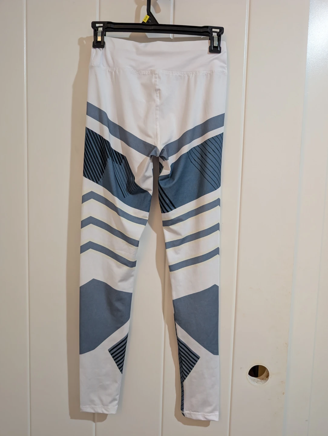 Yoga pants - photo 2