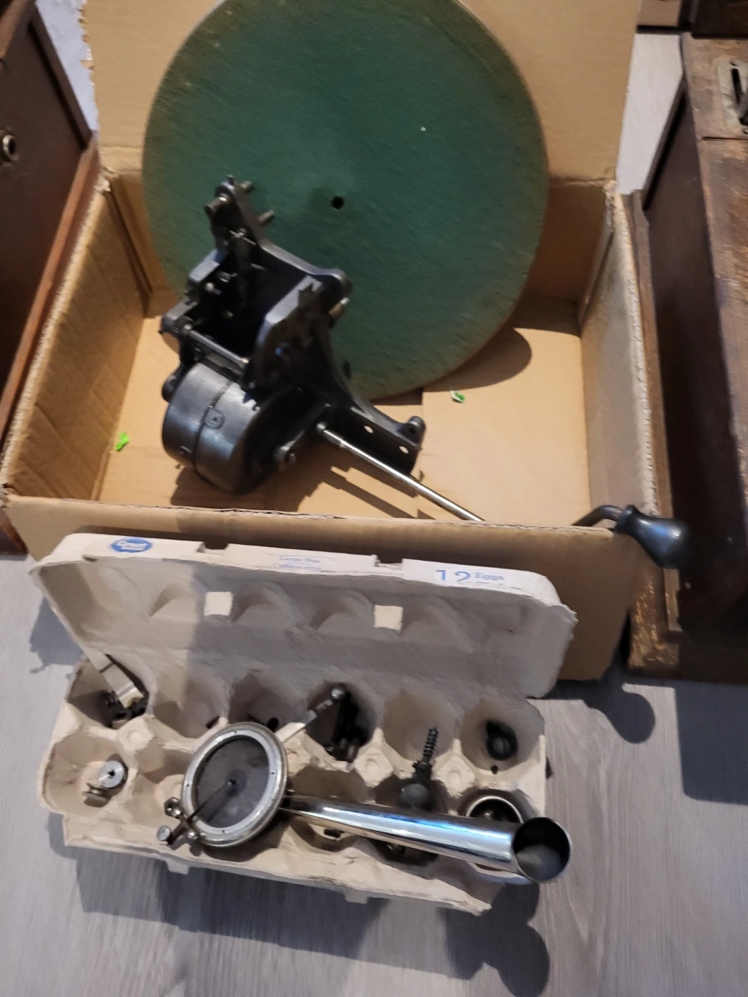 Two Vintage Columbia Phonographs- Project - photo 4