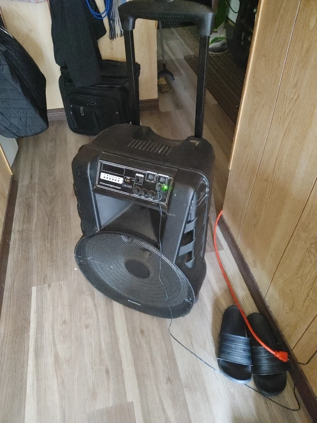 Sylvania SPA151 Bluetooth Tailgate Speaker - 40W