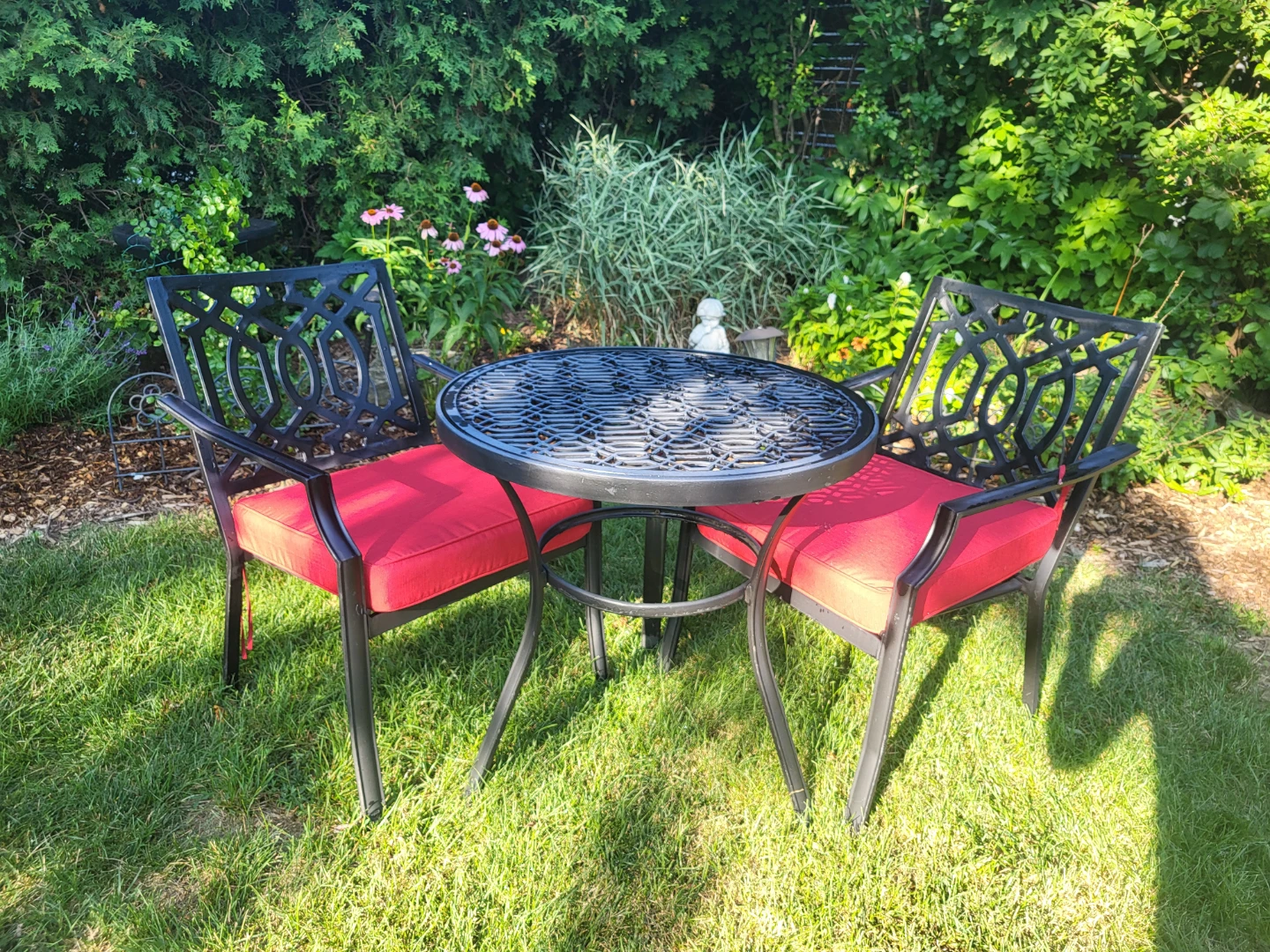 Black Metal Bistro Set with Red Cushions