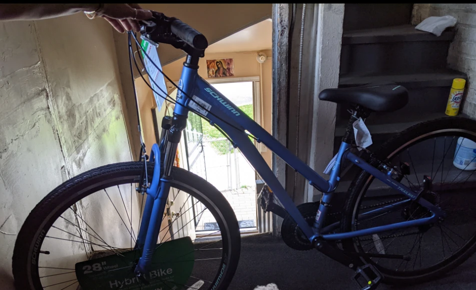 Schwinn Women's Hybrid Bike - Blue