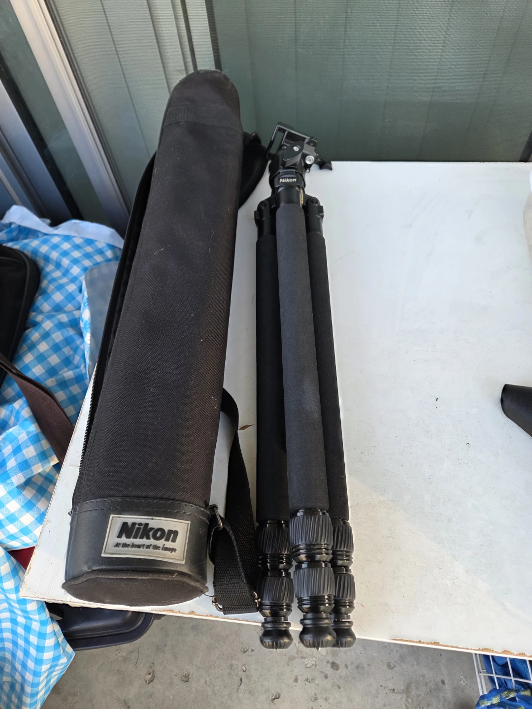 Nikon Camera Tripod with Carrying Case - photo 5