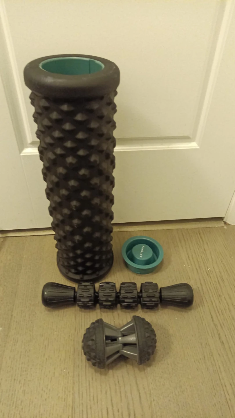 Aptonia Foam Roller and Massage Balls Set