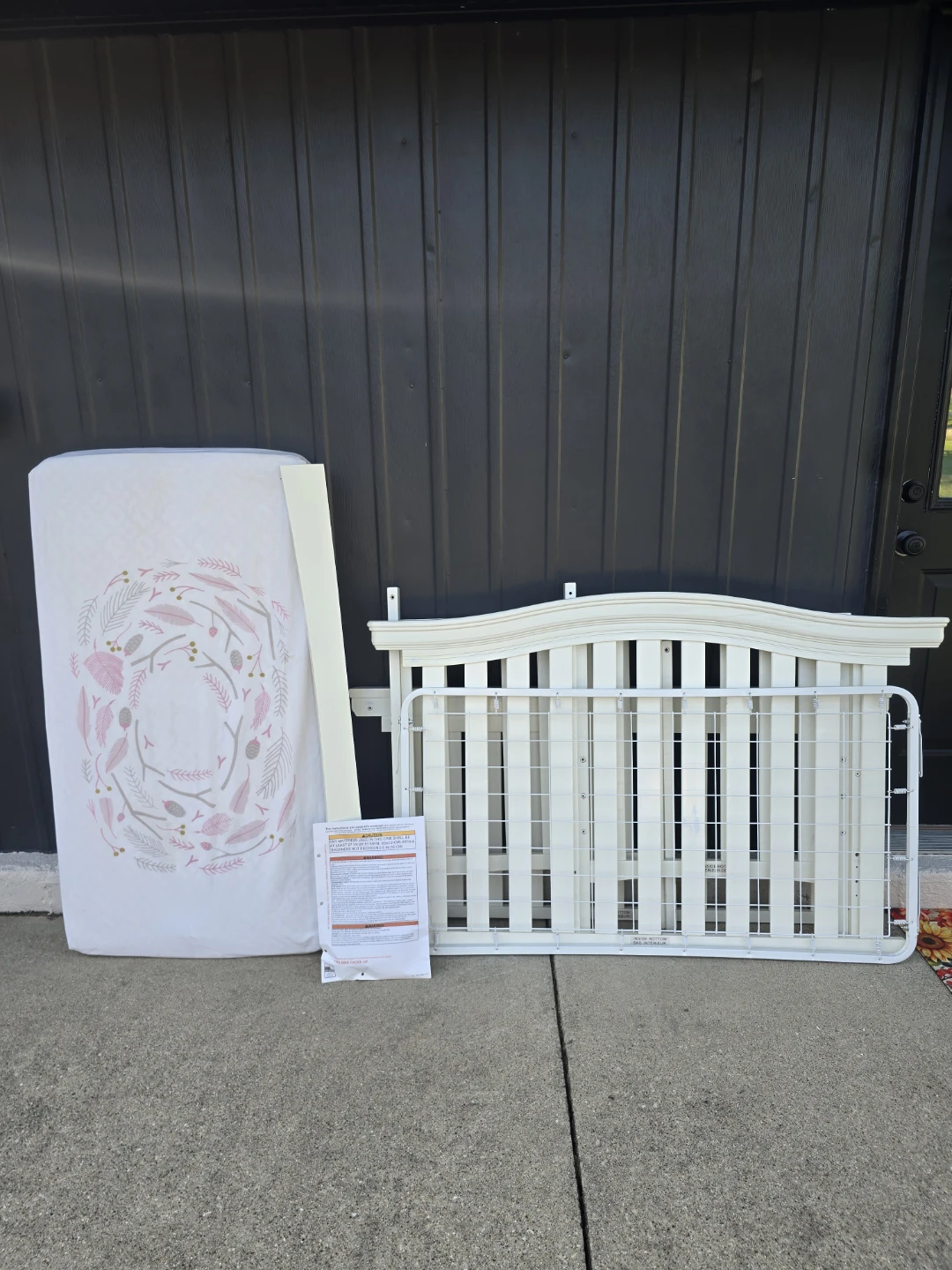 Baby Crib with Mattress