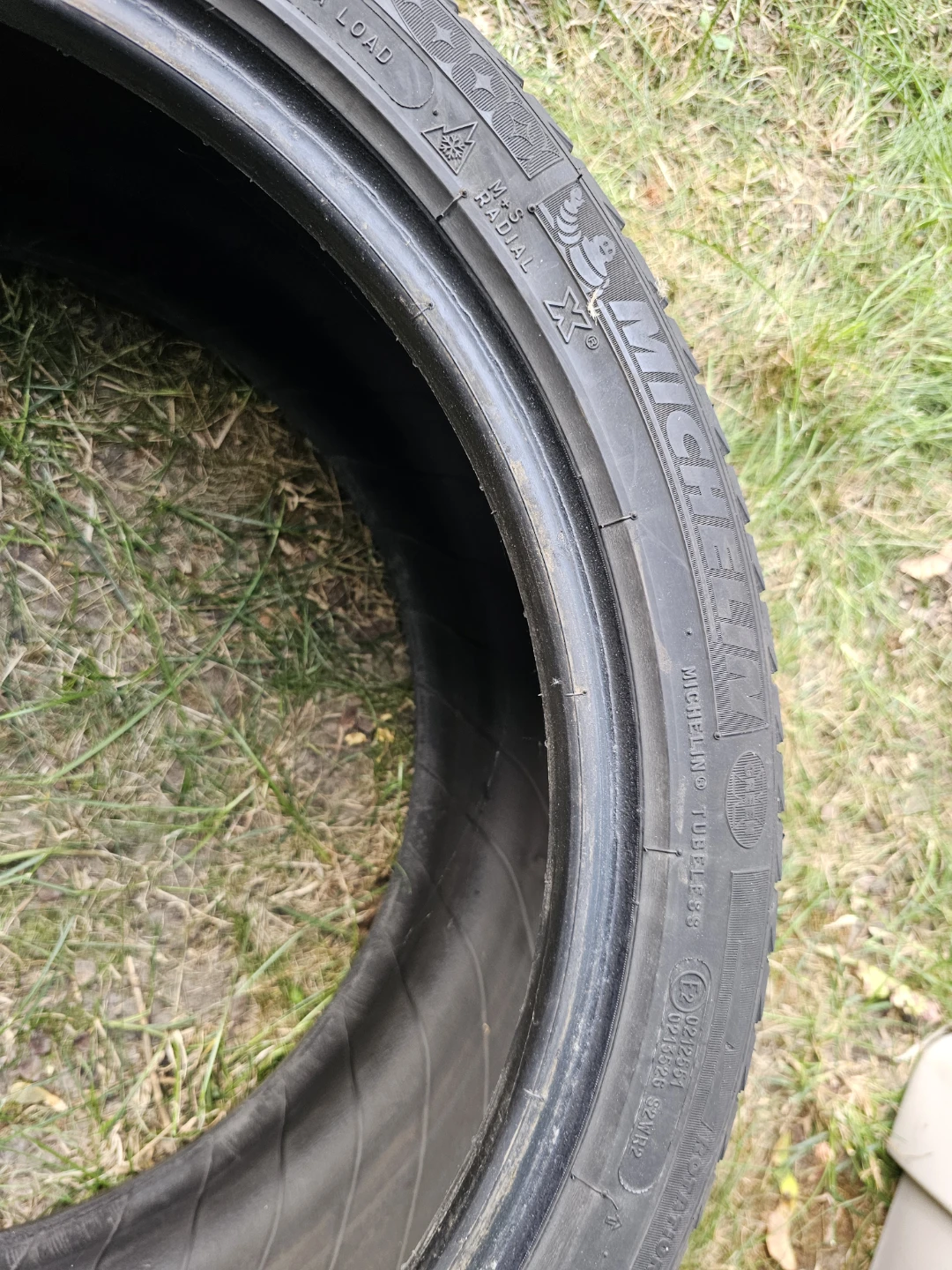 Michelin X-ICE Winter Tire 245/40R19 - photo 2