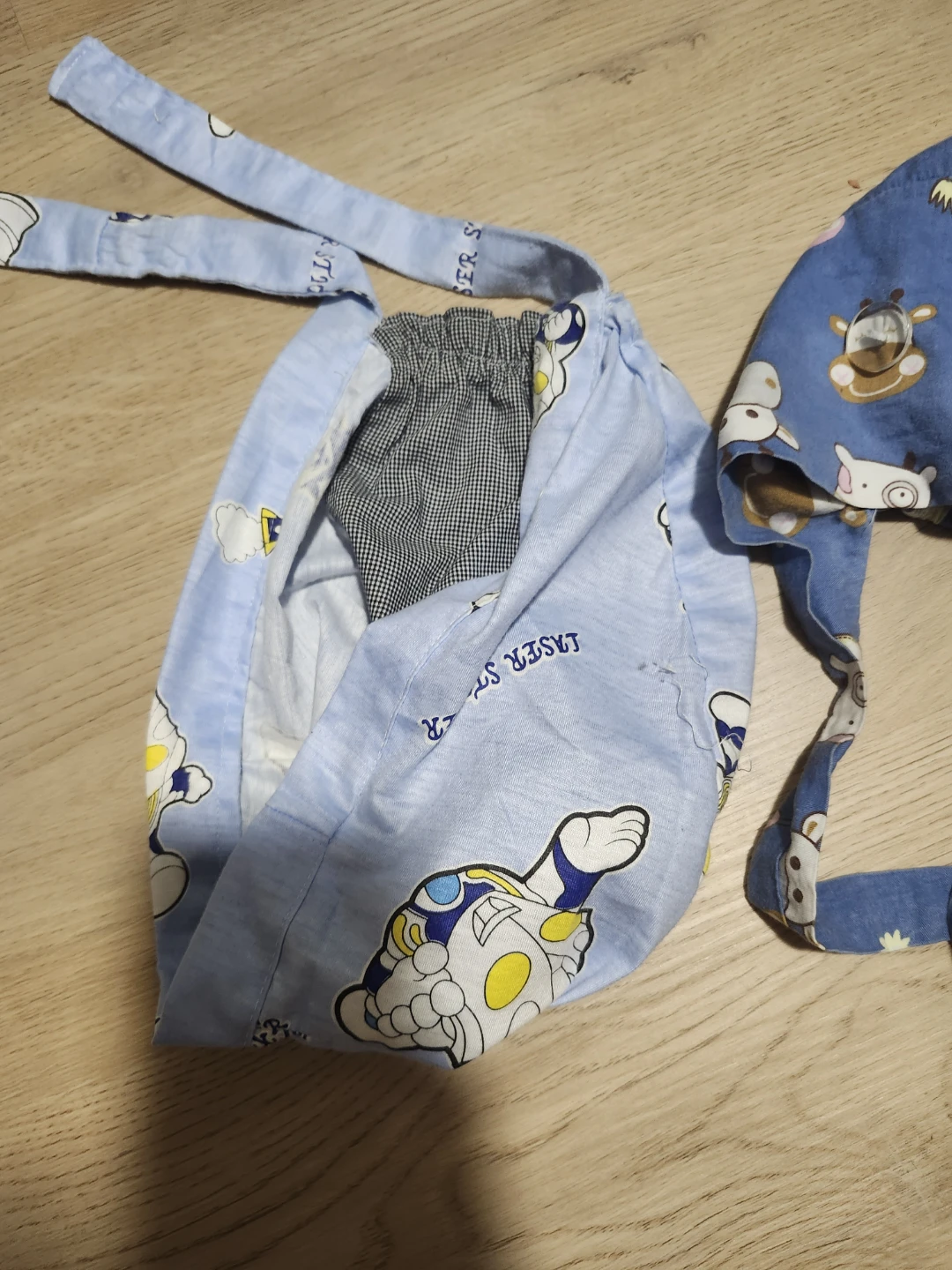 2 Scrub Caps - Blue Cow & Ultraman Prints - photo 2