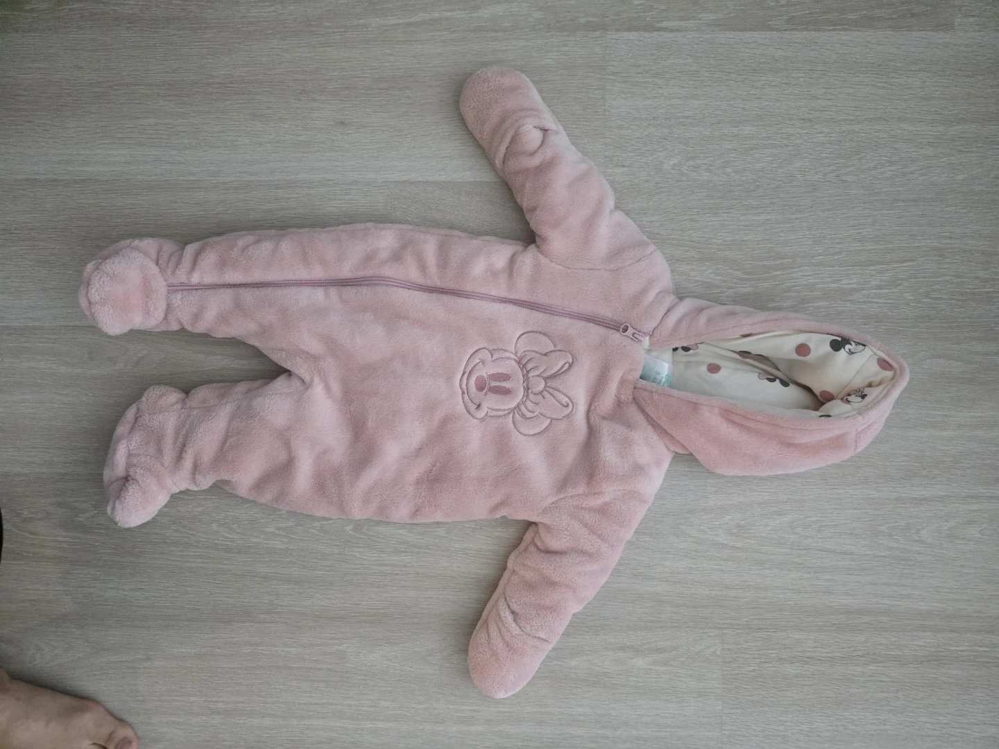 Nike / Disney Snowsuit - 3-6 Months - photo 2