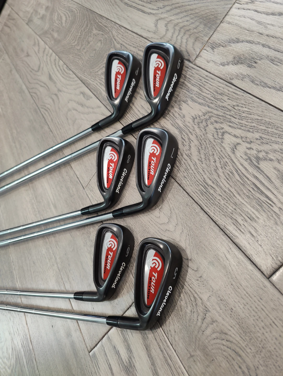 Cleveland Golf Tour Action Black Gunmetal Red Irons 5-PW Set - photo 2
