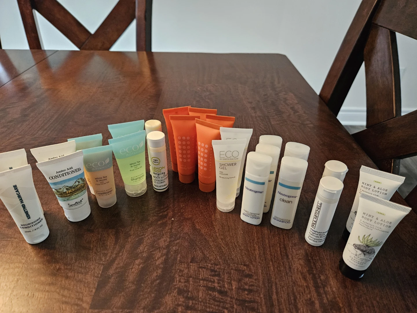 20+ Piece Travel Toiletries Lot
