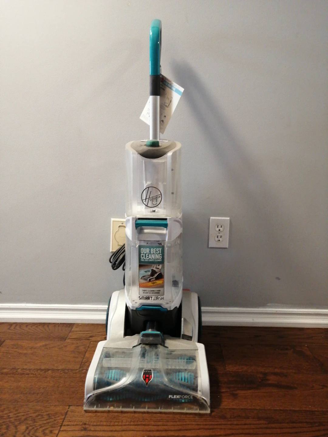 BRAND NEW UNTOUCHED Hoover SmartWash Plus Carpet Cleaner