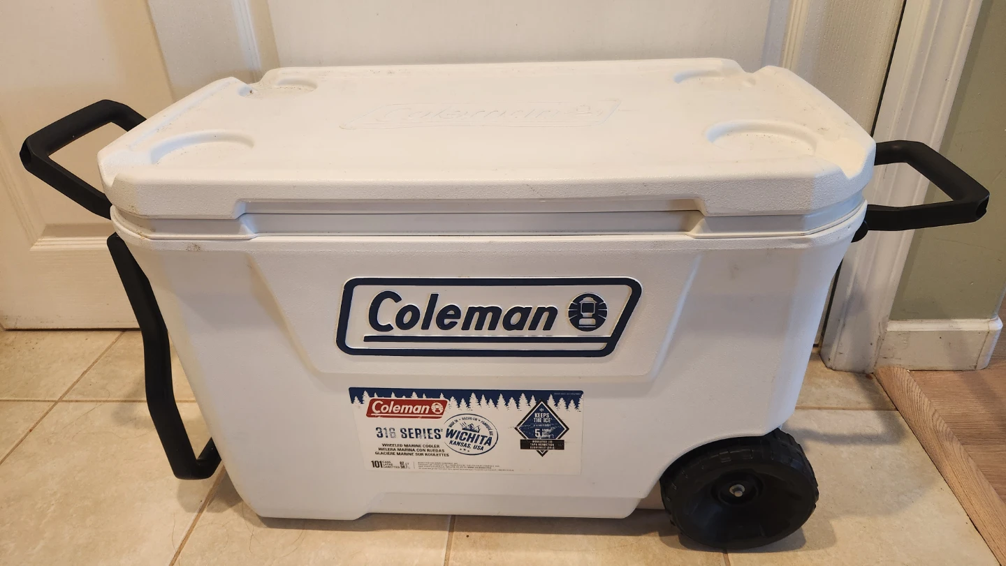 Coleman Cooler with Wheels, 62QT, 58.7 L