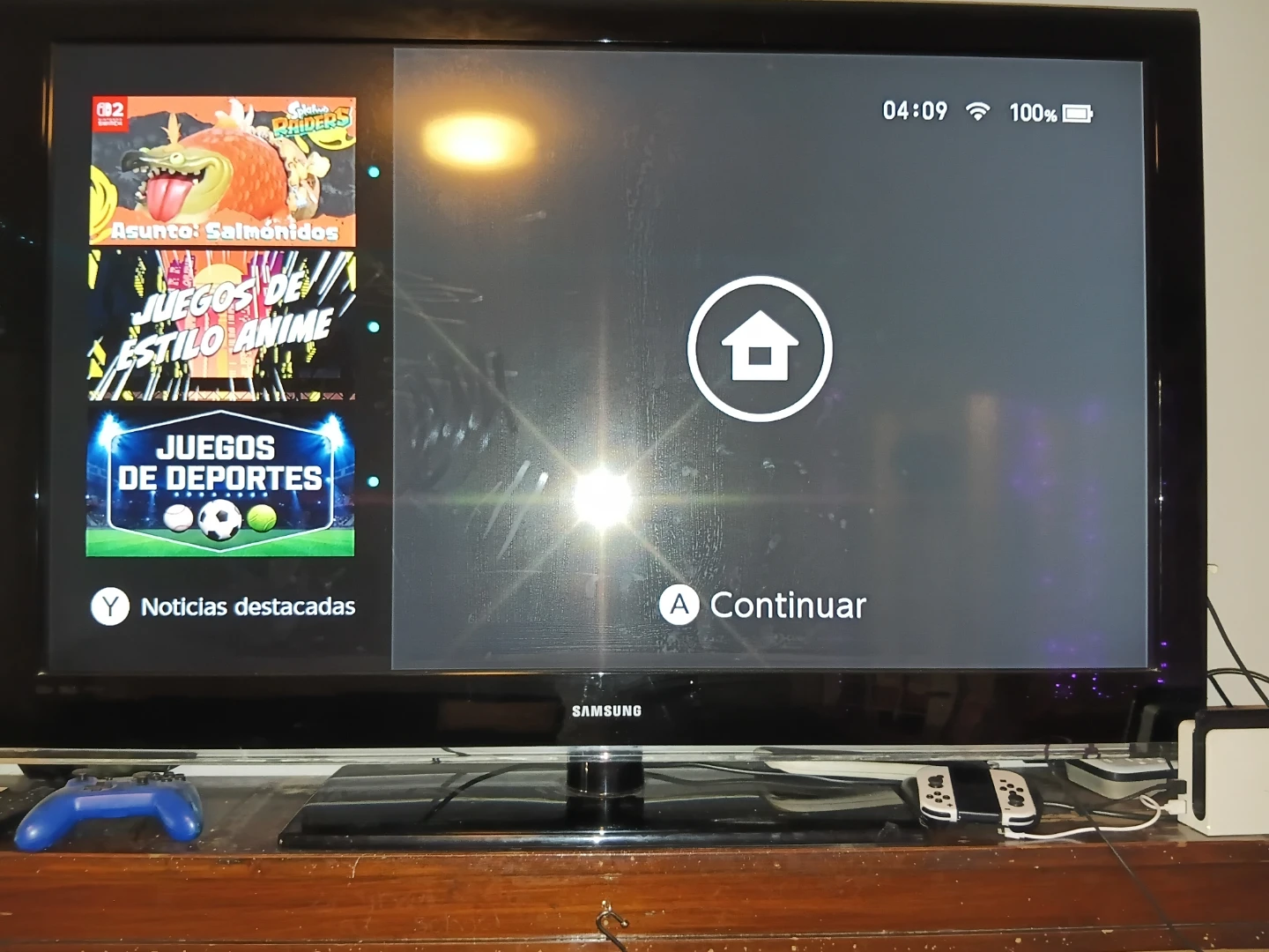Samsung TV Flat Screen  w/FireStick