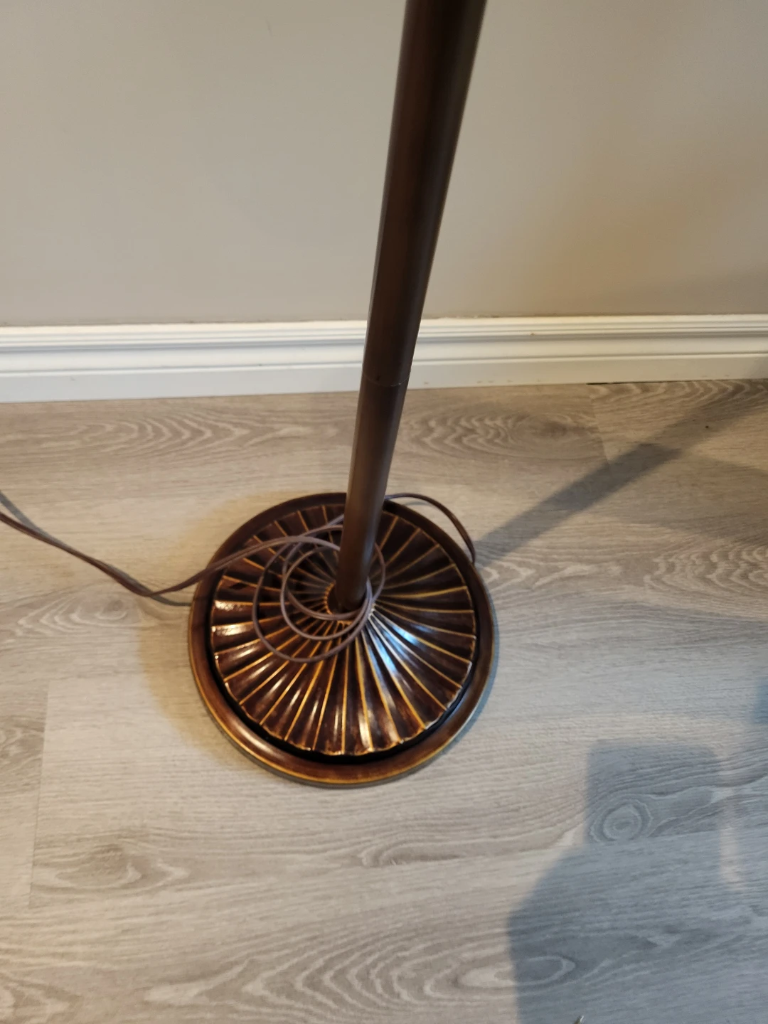 Floor Lamp with Pleated Shade - photo 3
