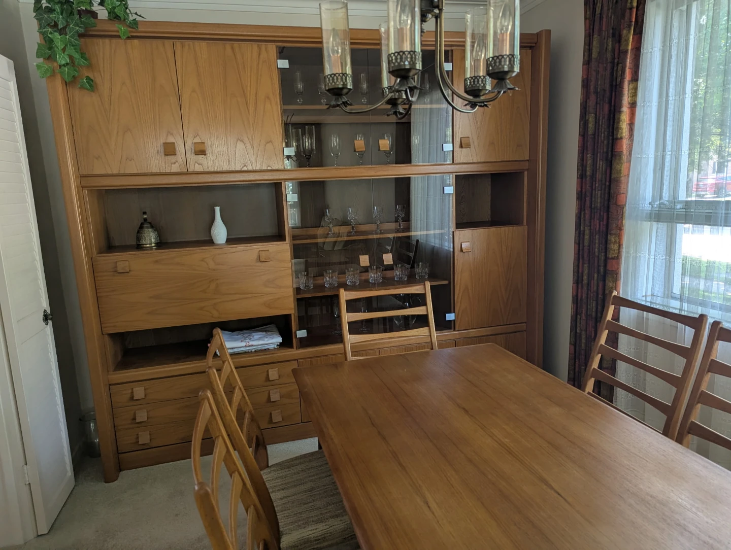 Teak Dining Table, chairs and wall unit - photo 2