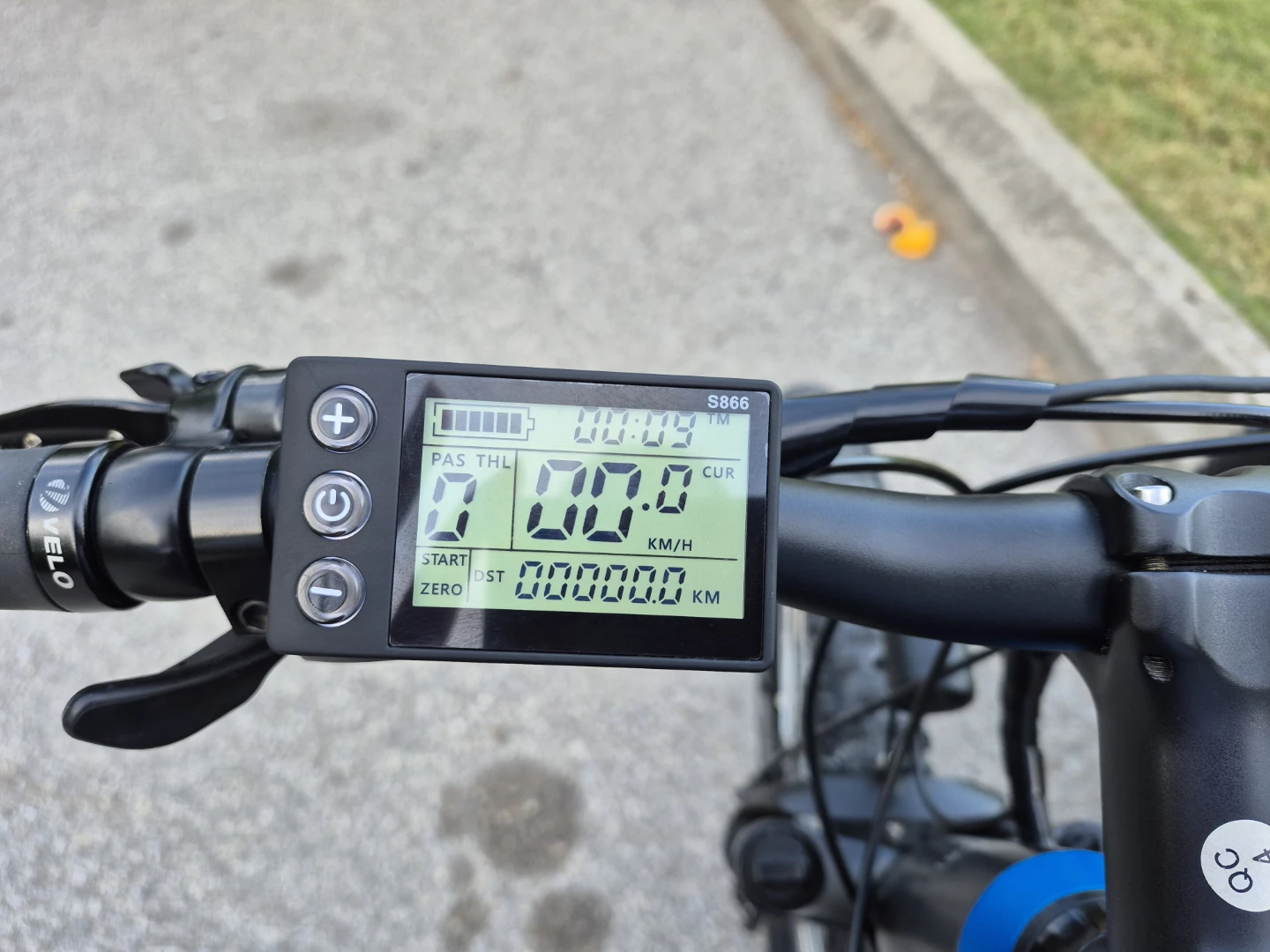 NCM E-bike (Large bike)
