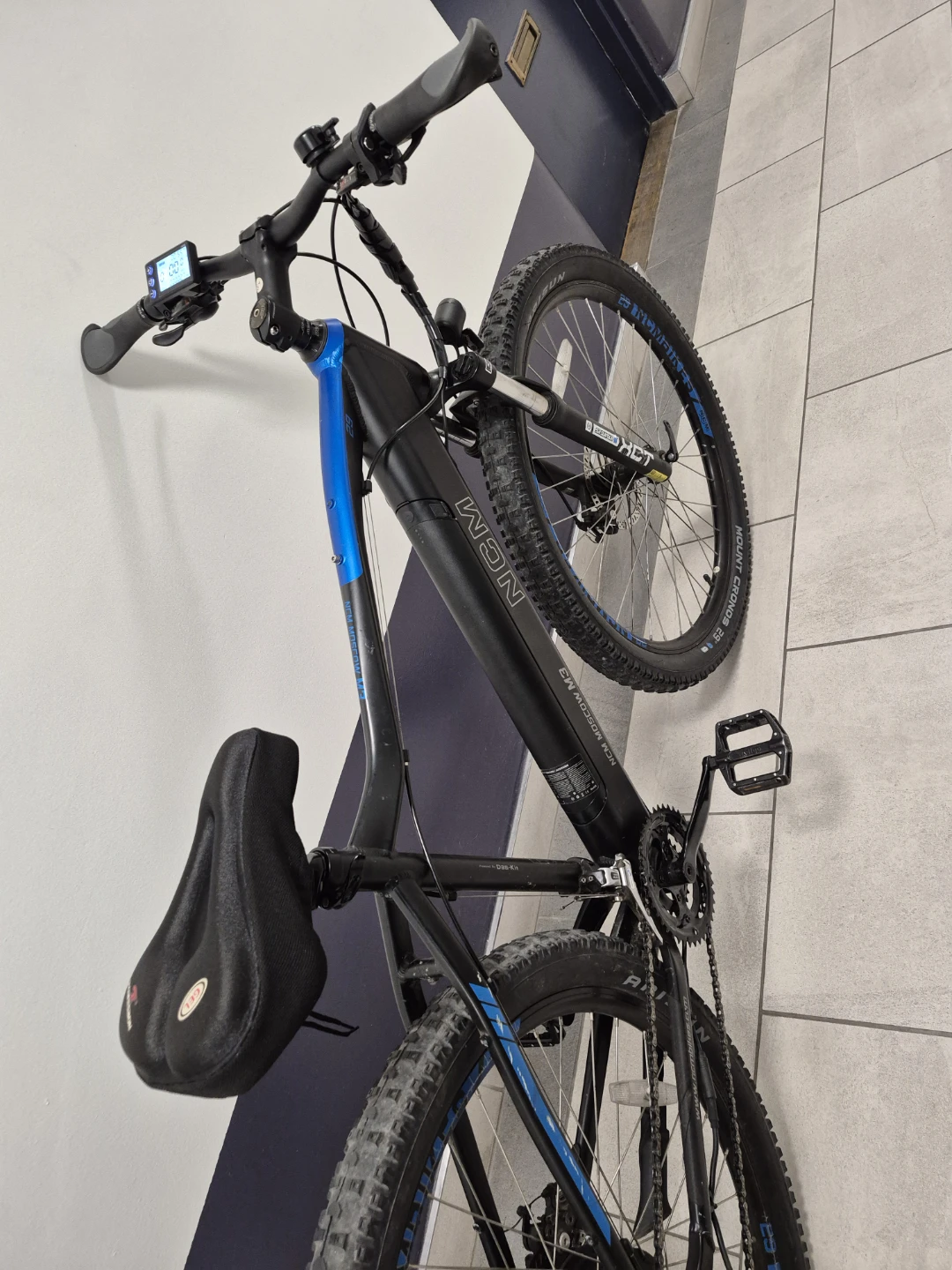 NCM E-bike (Large bike) - photo 4