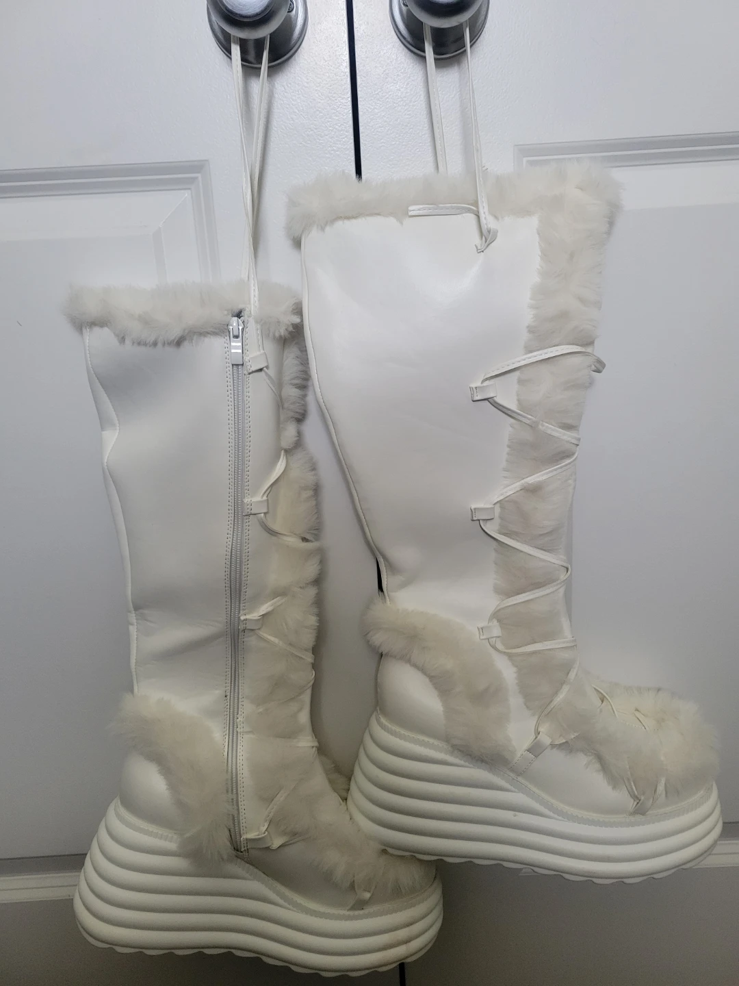 White Faux Fur Platform Boots - photo 4