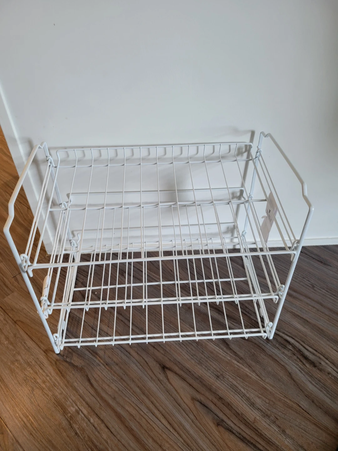 White Wire Storage Rack - photo 3