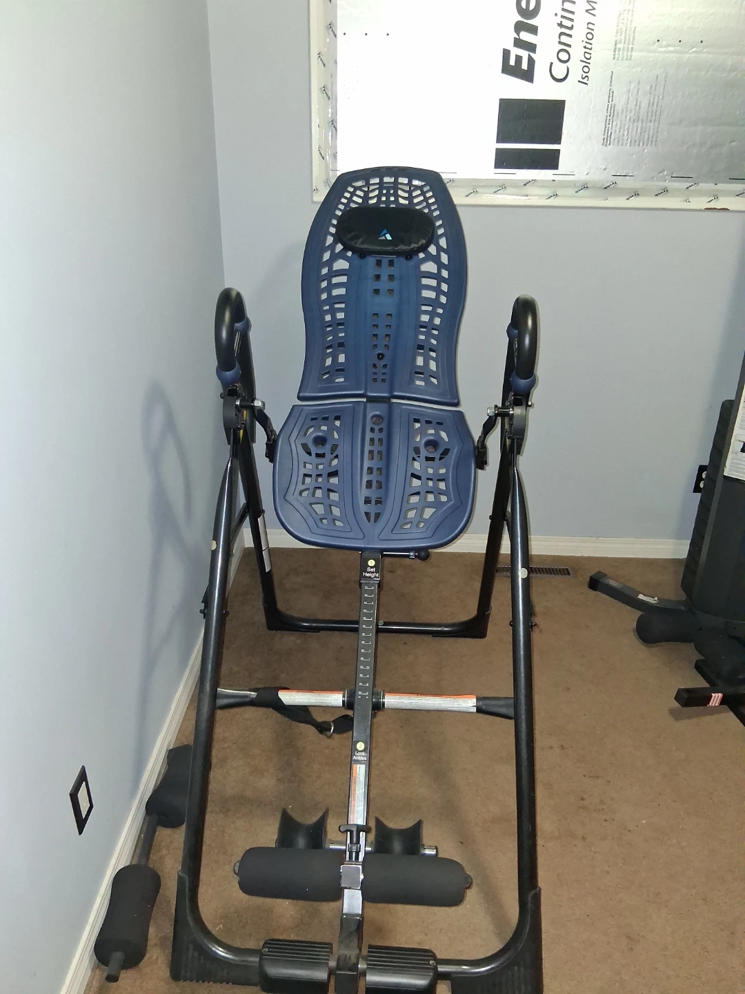 Inversion table