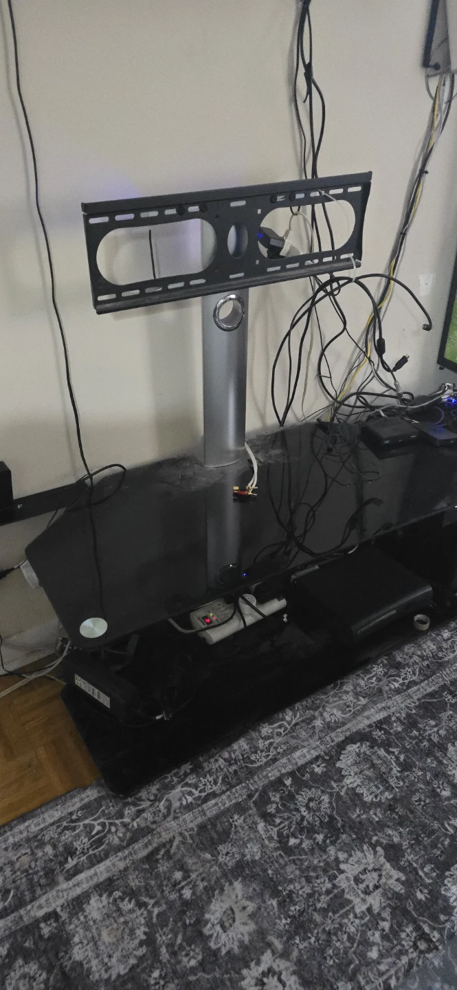 Tv stand with tv mount - photo 2