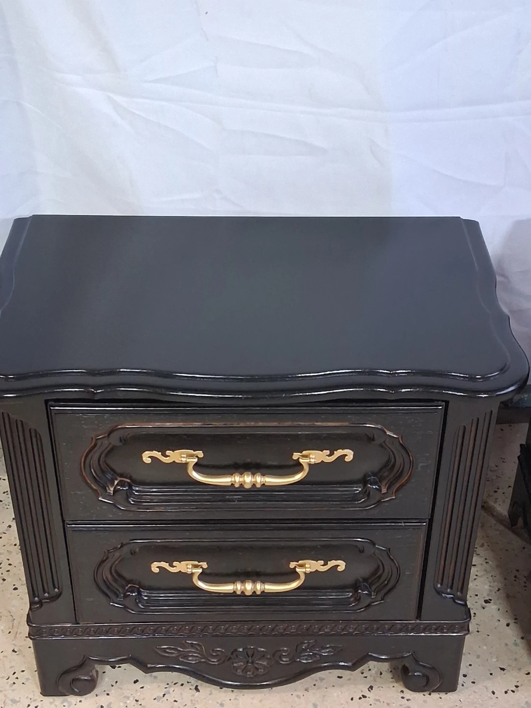 Pair of Black Nightstands with Gold Handles - photo 5