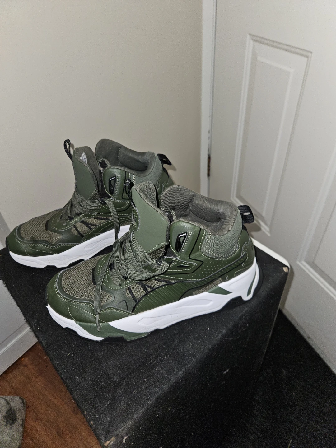 Puma Mid-Top Sneakers - Green