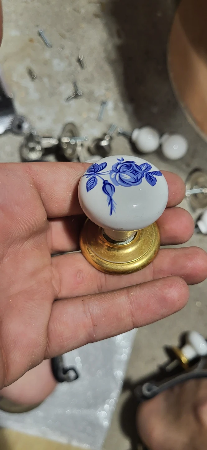 Assorted Cabinet Knobs and Pulls - photo 3