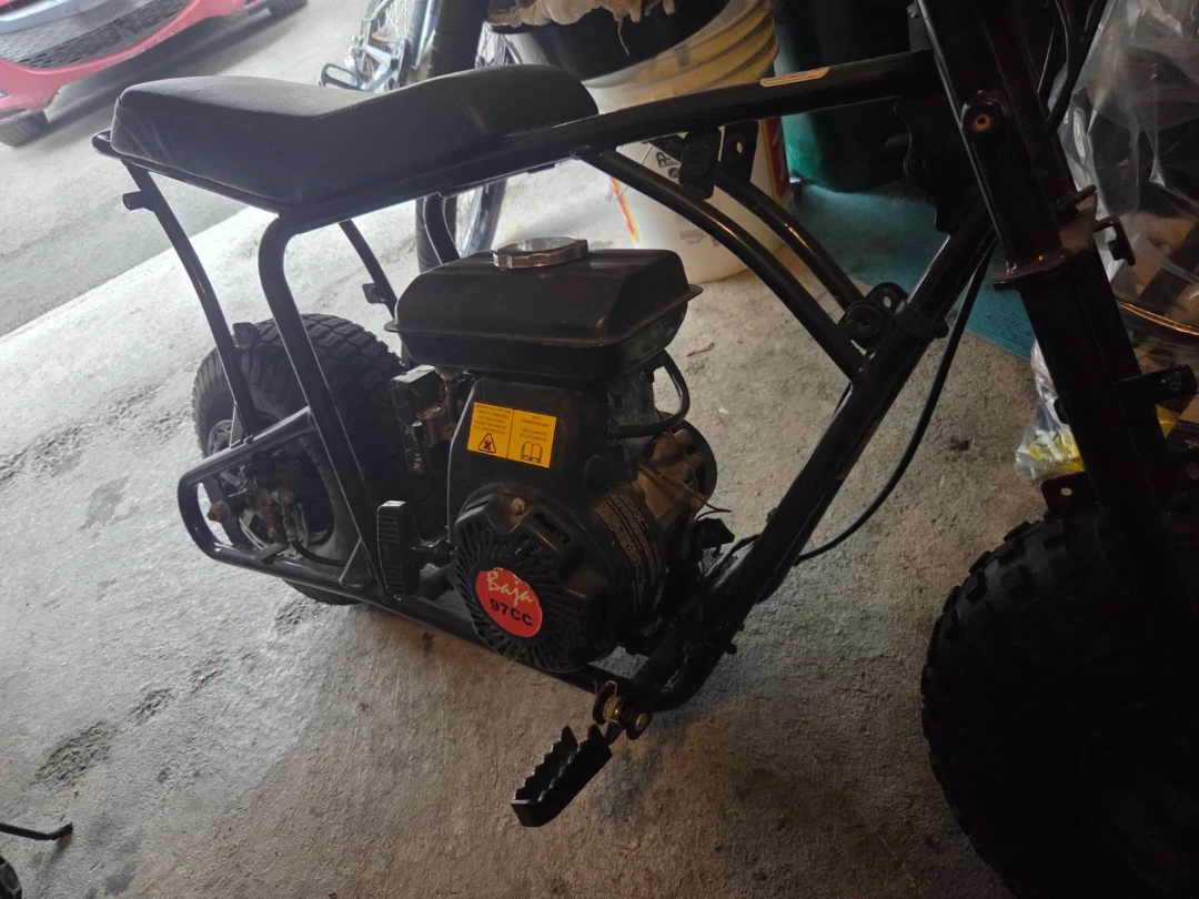 Mini Bike, 97cc, needs tlc.