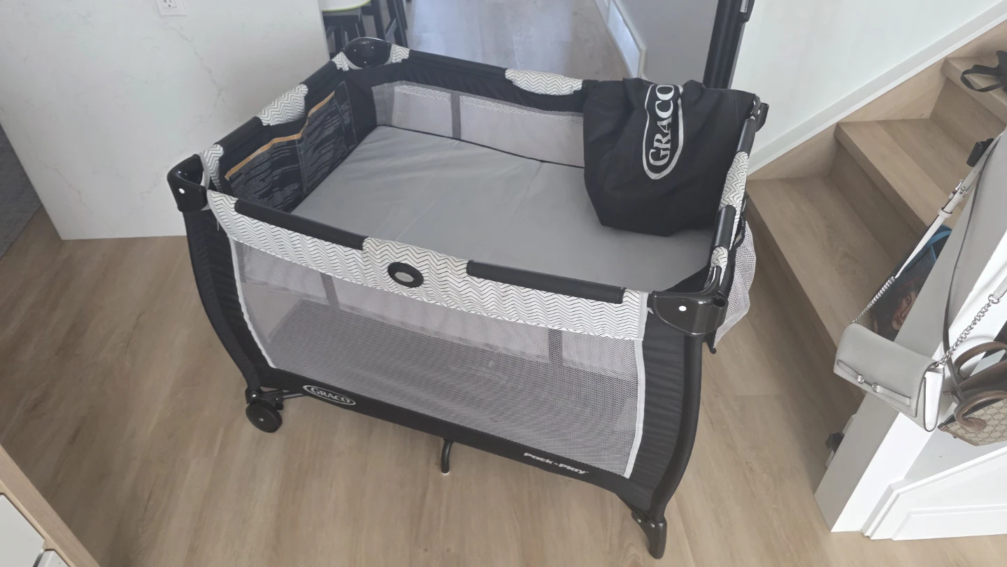 Graco Pack 'n Play Portable Playard - photo 2