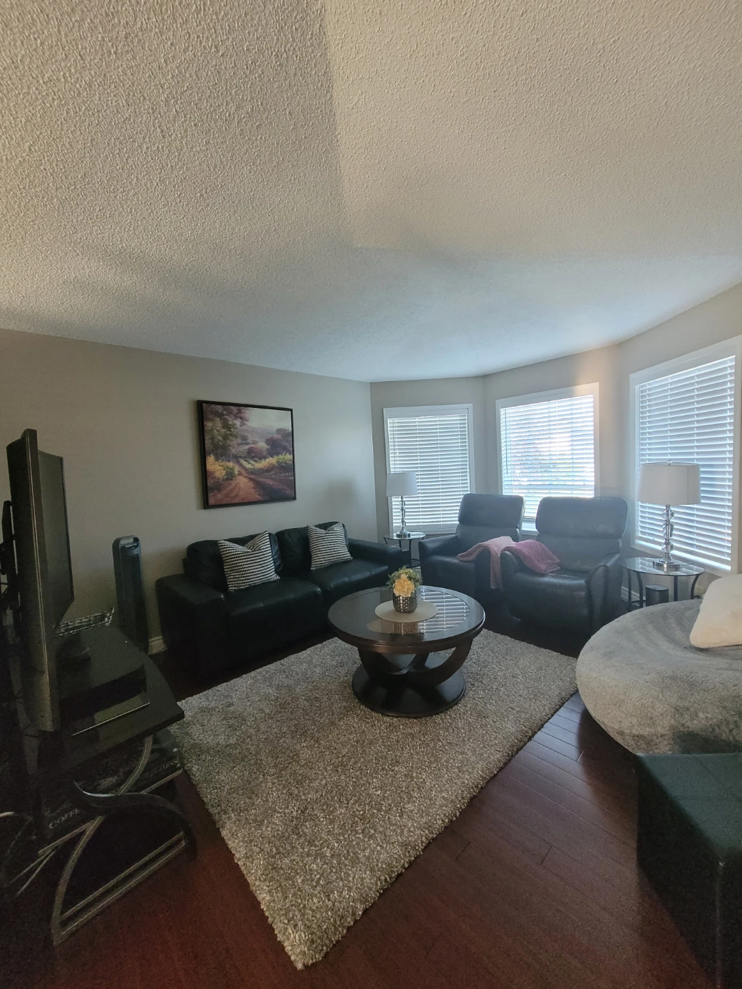 House for Rent - photo 2