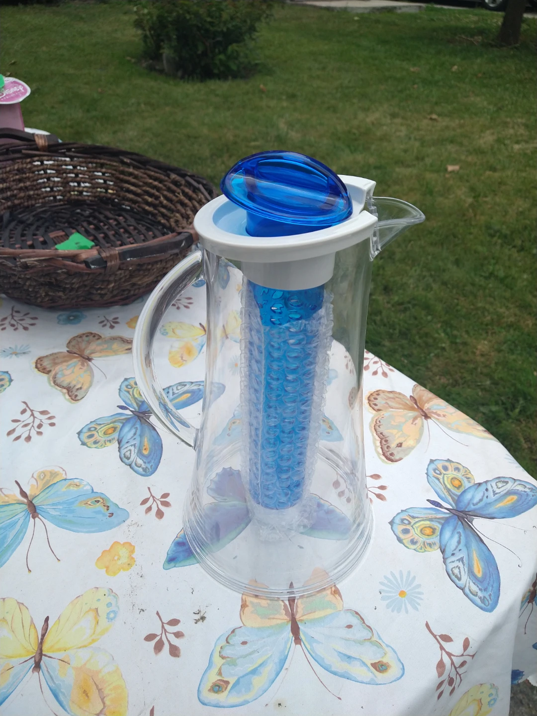 Fruit Infuser Water Pitcher - photo 2