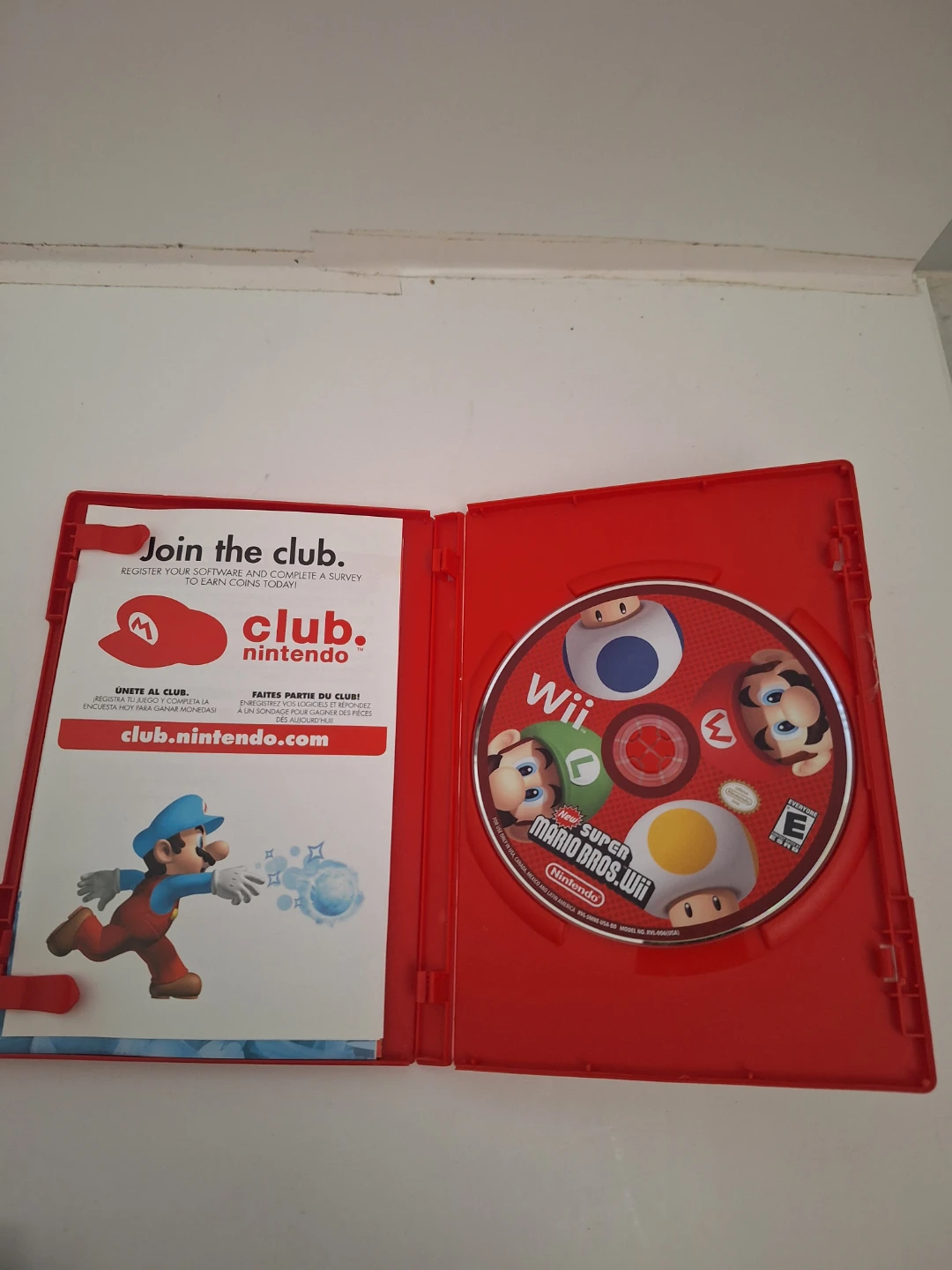 Nintendo Wii New Super Mario Bros CIB - photo 2