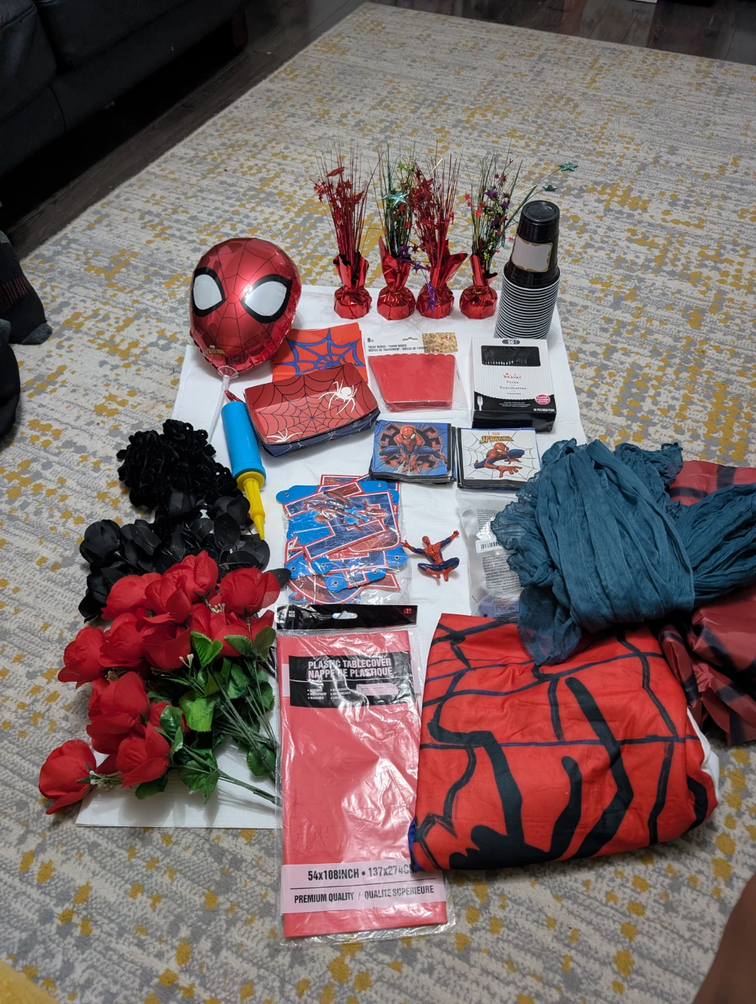 Spiderman Party decorations, plates, cups, cutlery etc