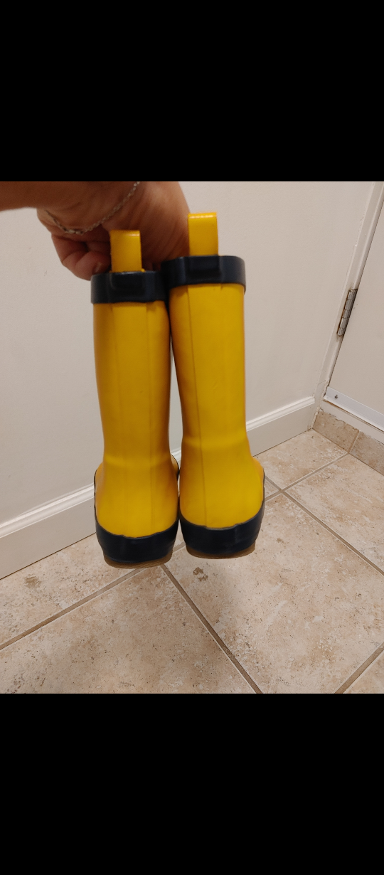 Kids Yellow Pendleton Rain Boots size 1 - photo 3