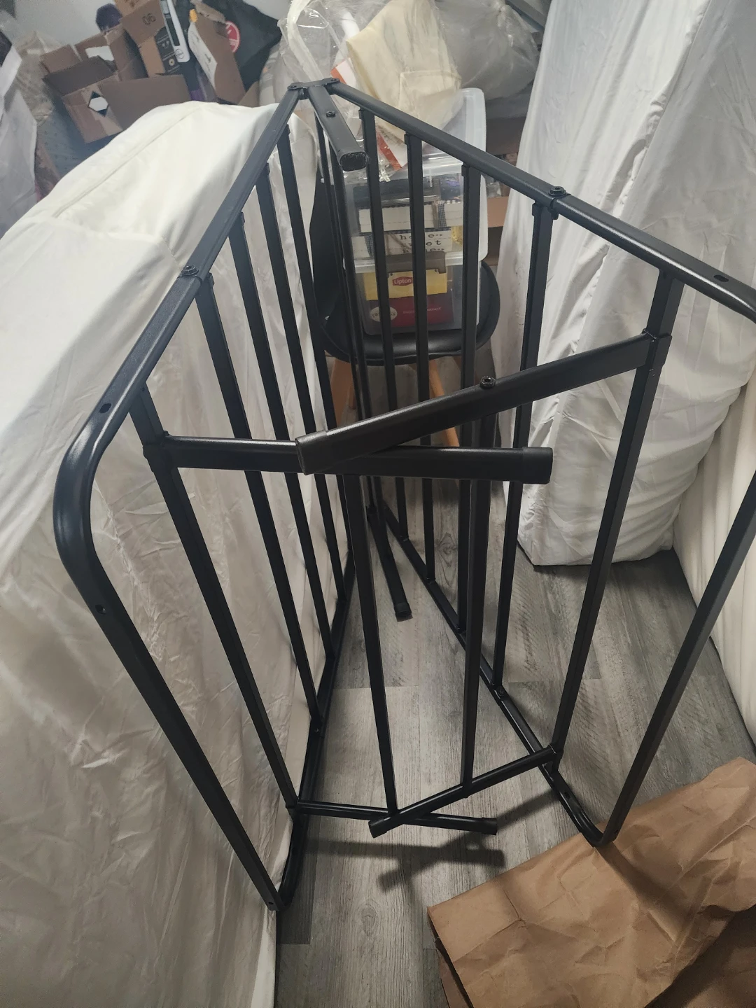 Twin size Metal Bed Frame with mattrass