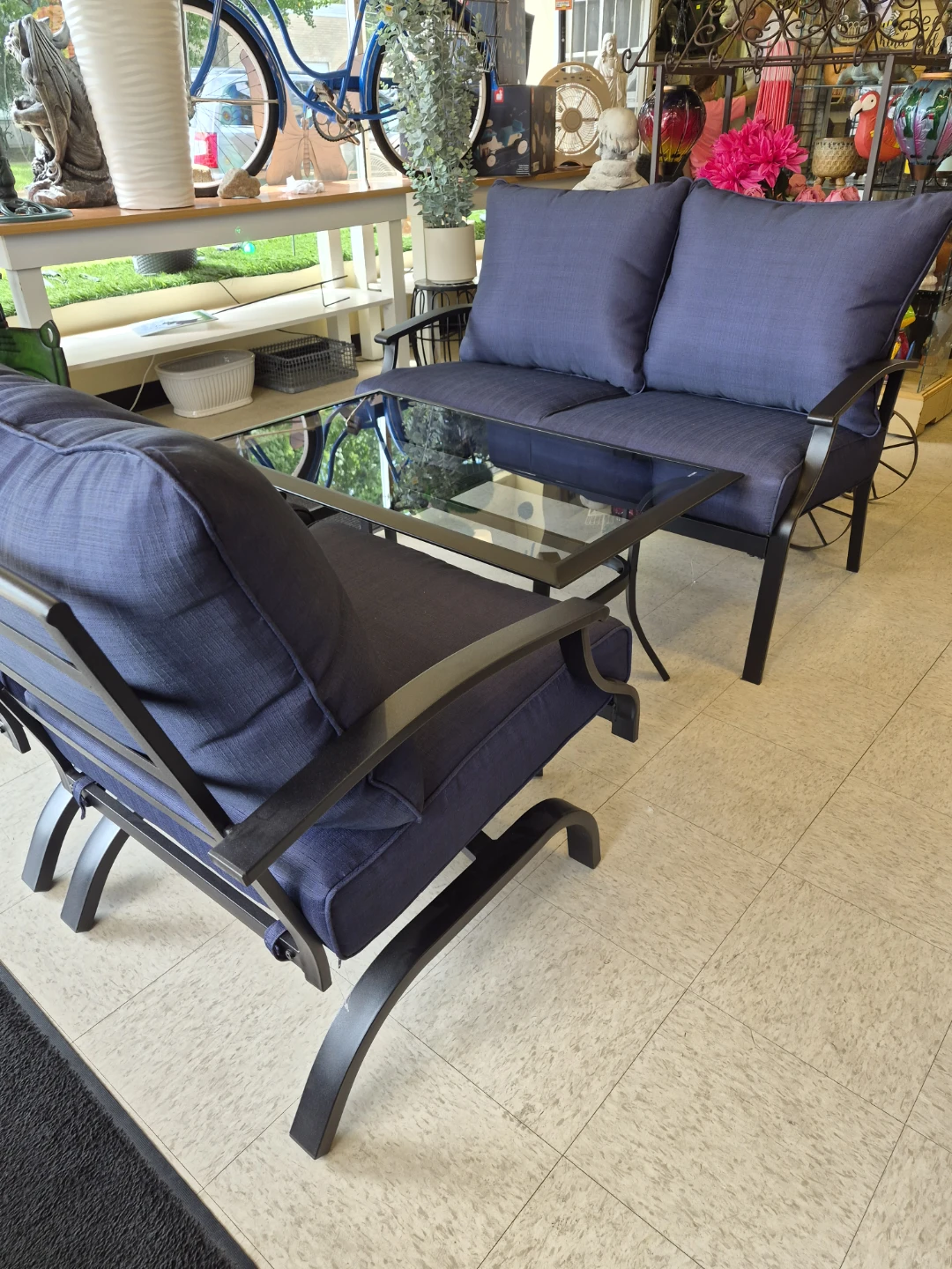New 4 piece Outdoor Patio Set with Glass Top Coffee Table - photo 5