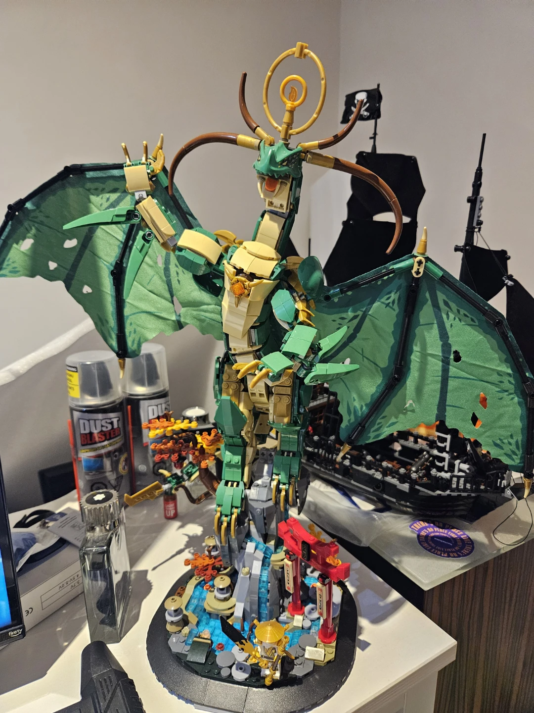 LEGO Ninjago The Guardian Dragon set 71847
