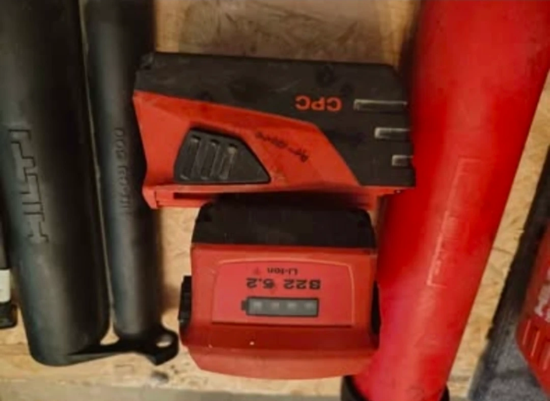 Hilti HDE 500-22 Cordless Adhesive Dispenser with Bag - photo 3
