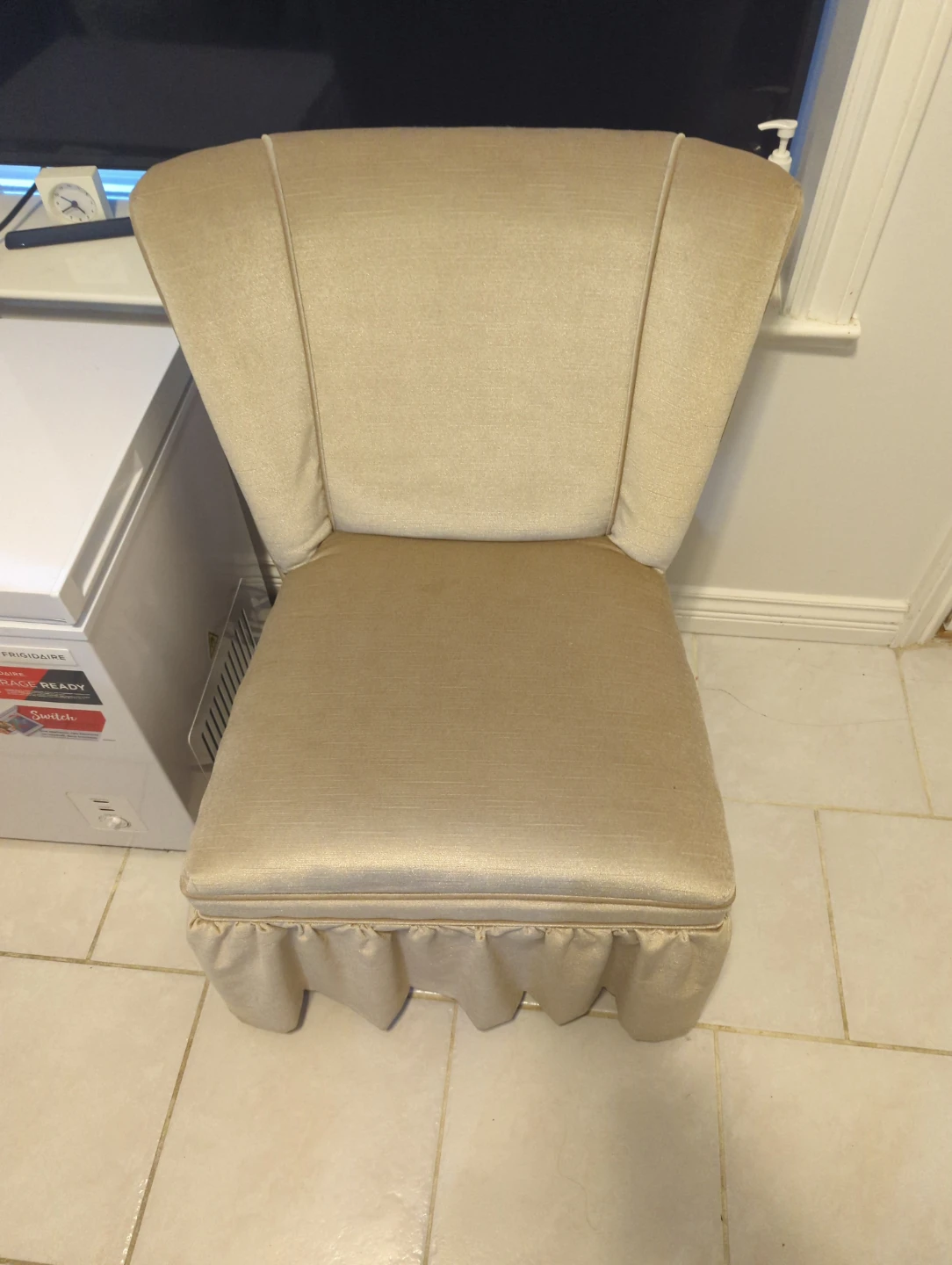 Vanity Chair