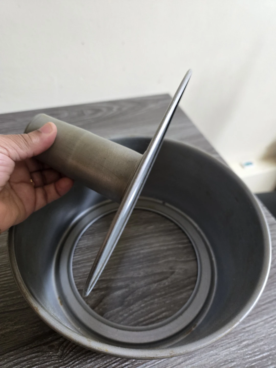 Angel Food Cake Pan - photo 2